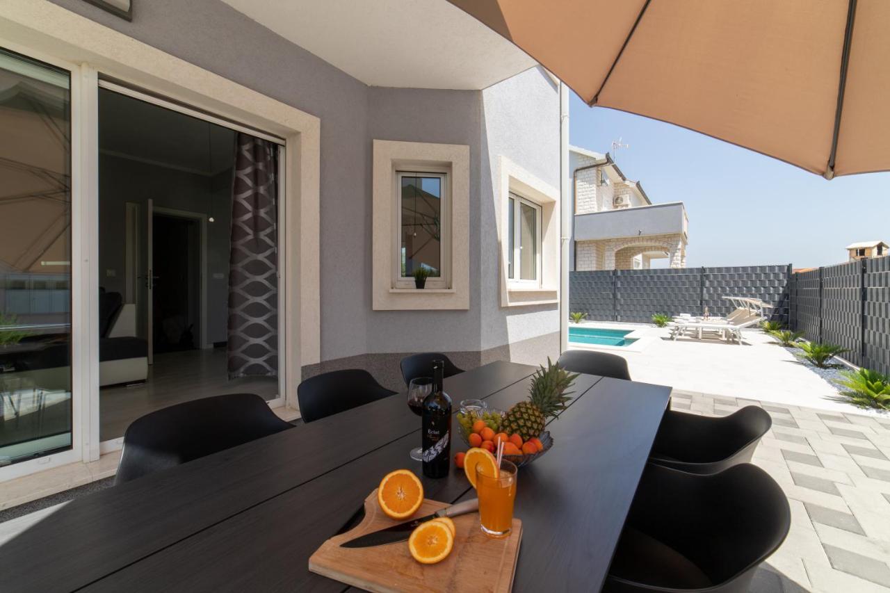 Villa Ban Trogir Exterior photo
