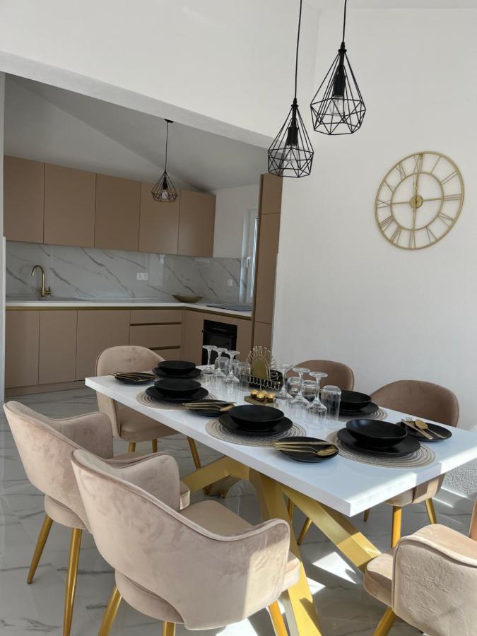 Villa Ban Trogir Exterior photo
